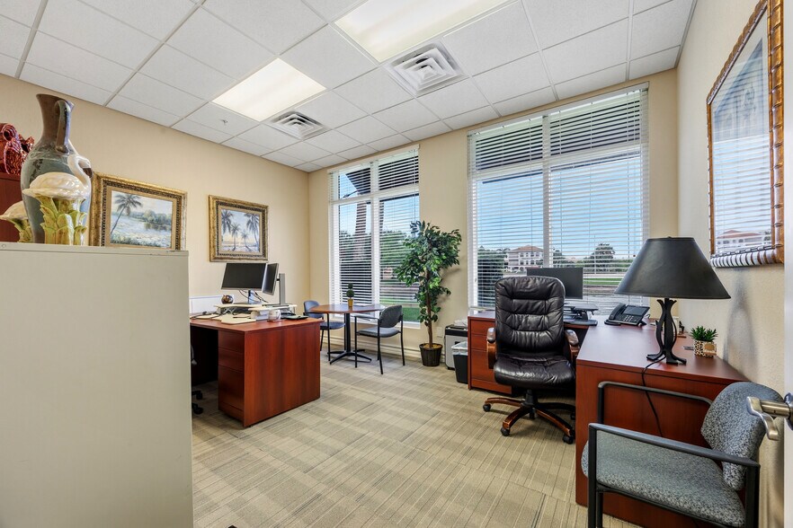 More Photos Of 8200 Health Center Blvd, Bonita Springs Unknown For Lease
