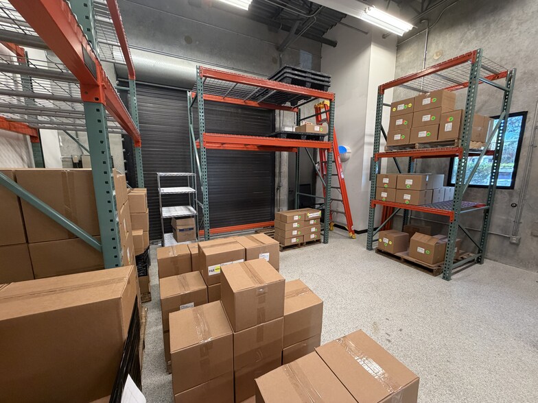 More Photos Of 2895 Jupiter Park Dr, Jupiter Light Manufacturing For Sale