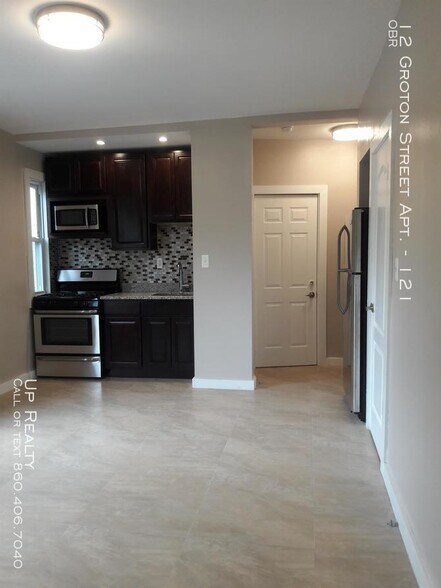 More Photos Of 12-16 Groton St, Hartford Apartments For Sale