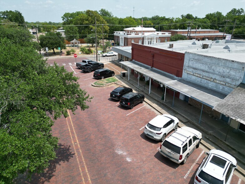 More Photos Of 1113 Main St, Commerce Restaurant For Sale