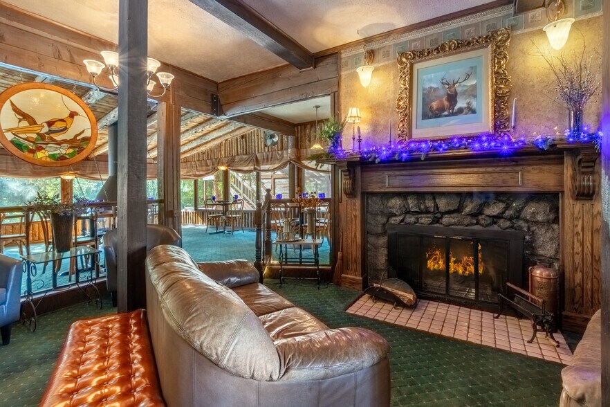 More Photos Of 210 Rapids Ln, Grand Lake Restaurant For Sale