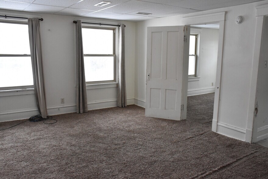 More Photos Of 307 Walnut St, Meadville Apartments For Sale