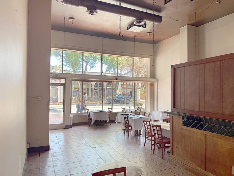 More Photos Of 431 State St, Santa Barbara Restaurant For Sale