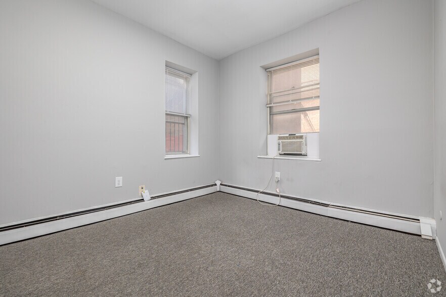 More Photos Of 4400-4418 Walnut St, Philadelphia Apartments For Sale