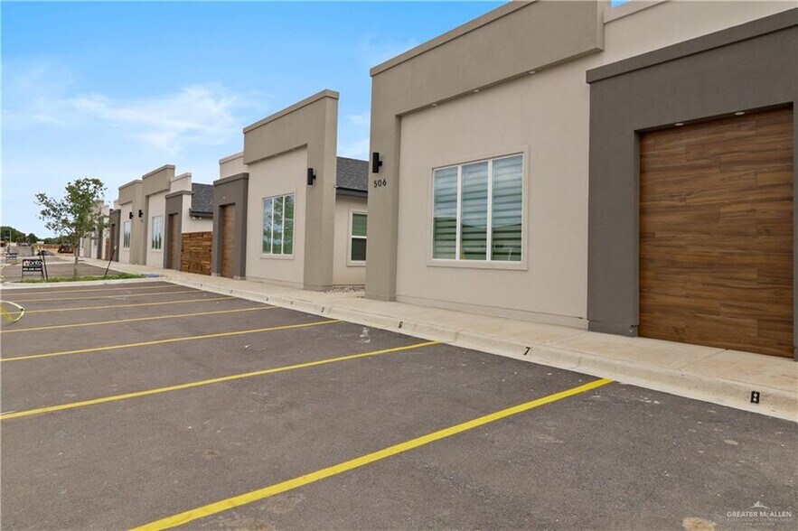 More Photos Of 519 Coves Ln, Weslaco Apartments For Sale