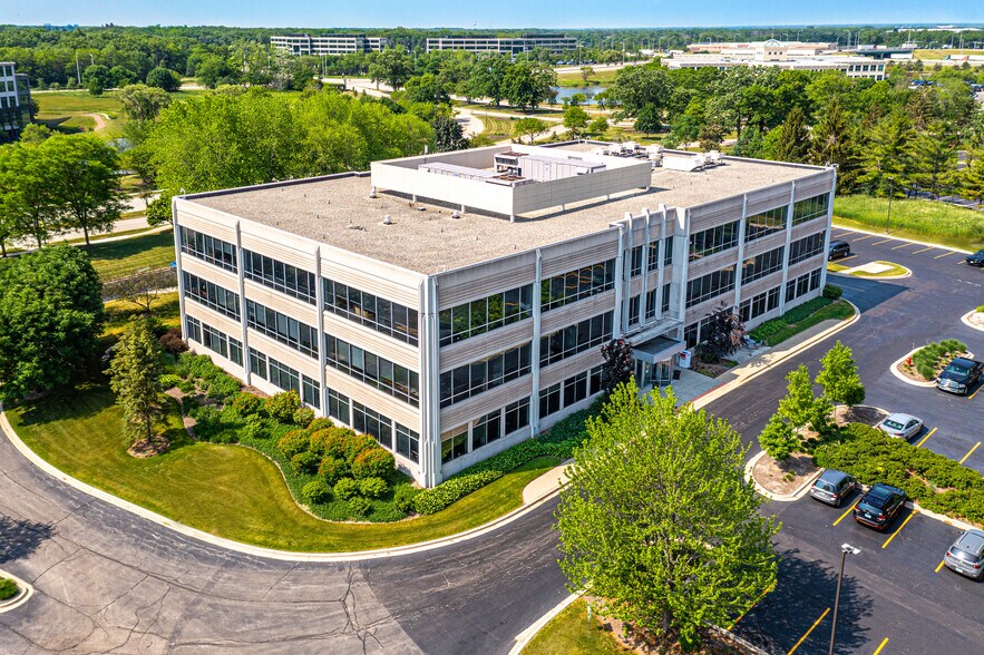 More Photos Of 1955 W Field Ct, Lake Forest Office For Lease