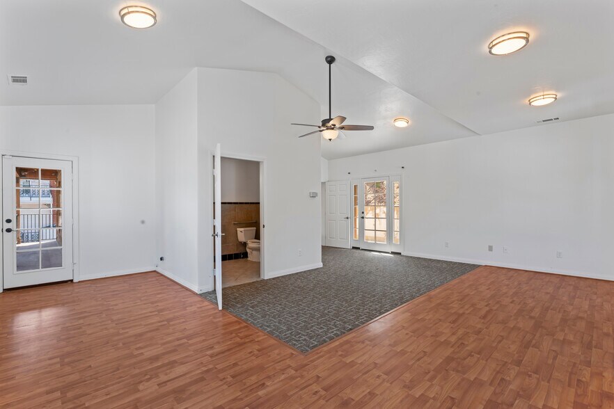 More Photos Of 31961 Hilltop Blvd, Running Springs Loft Creative Space For Sale