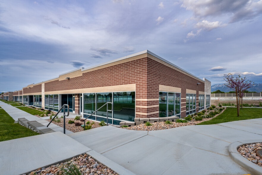 More Photos Of Interstate 215 at 2700 West, Salt Lake City Unknown For Lease