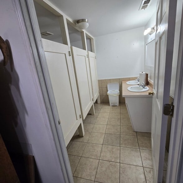 More Photos Of 11698 US Highway 60, Van Buren Land For Sale