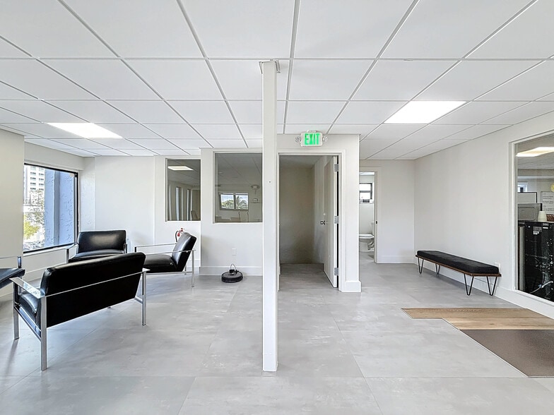 More Photos Of 232 SW 8th St, Miami Medical For Sale