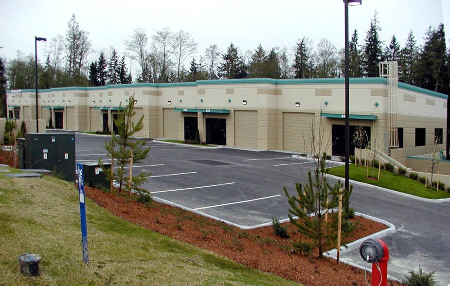 More Photos Of 9800 Harbour Pl, Mukilteo Light Manufacturing For Lease