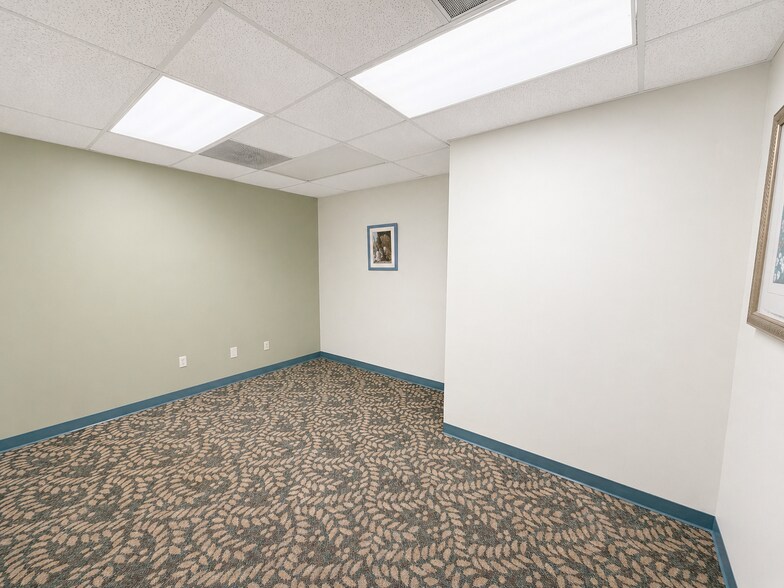 More Photos Of 1911 Lubbock St, Harlingen Healthcare For Lease