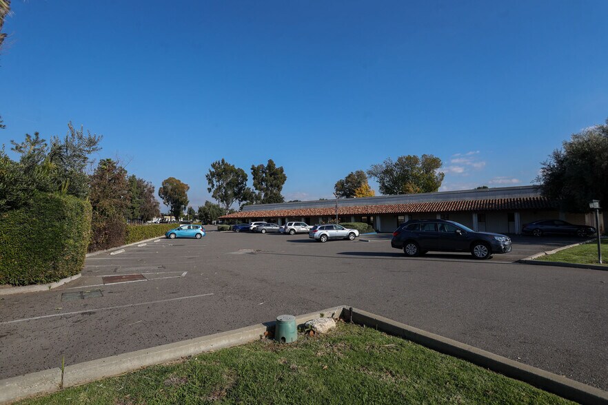 More Photos Of 767 S Sunset Ave, West Covina Medical For Sale