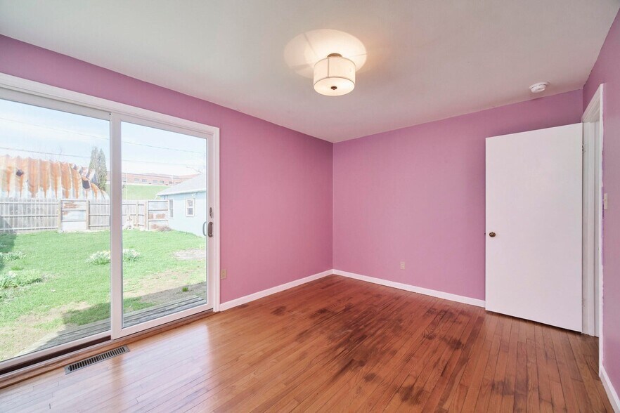 More Photos Of 4990 Main St, Onekama Freestanding For Sale