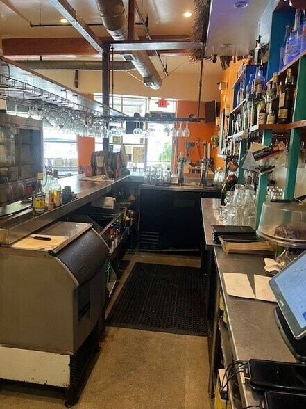 More Photos Of 3850 S Main St, Culver City Storefront Retail Office For Lease