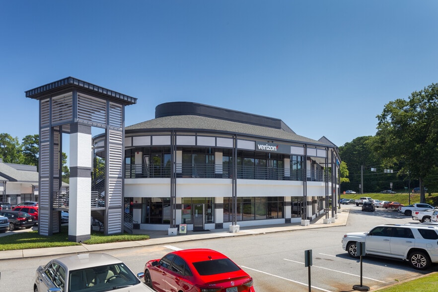 More Photos Of 310-380 Commerce Dr, Peachtree City Unknown For Lease