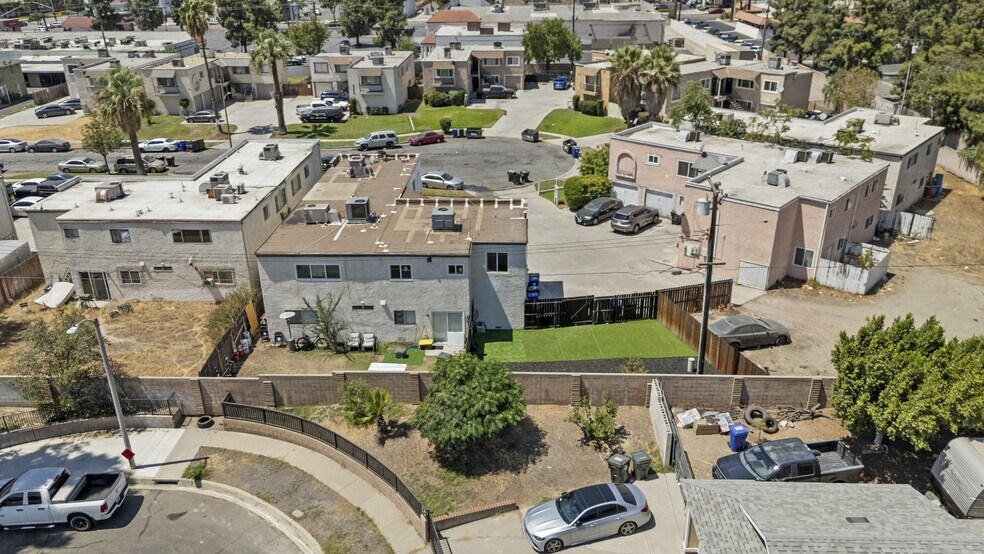 More Photos Of 9221 Wheeler Ct, Fontana Apartments For Sale