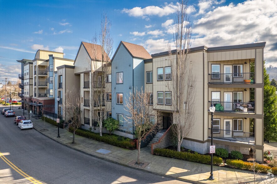 More Photos Of 188 NW 3rd St, Gresham Apartments For Lease