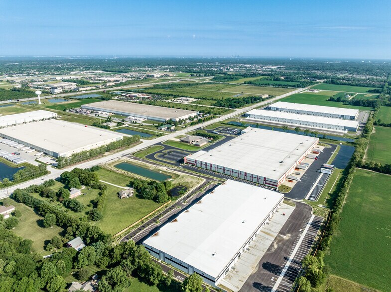 More Photos Of 703 N Graham Rd, Greenwood Distribution For Lease