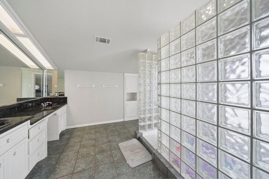 More Photos Of 0 Highway 105, Conroe Office Residential For Sale