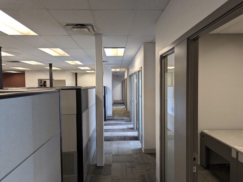 More Photos Of 2112 Premier Way, Sherwood Park Office For Sale