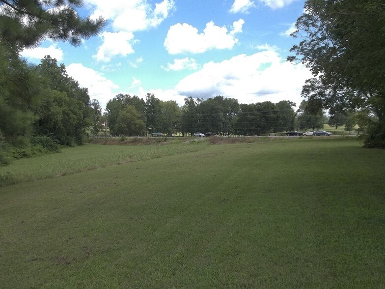 More Photos Of 3237 Huntsville Hwy, Fayetteville Land For Sale