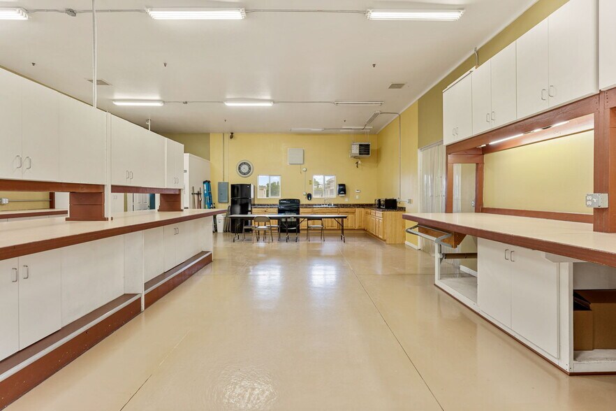 More Photos Of 4219 N Old US Highway 91, Cedar City Warehouse For Sale