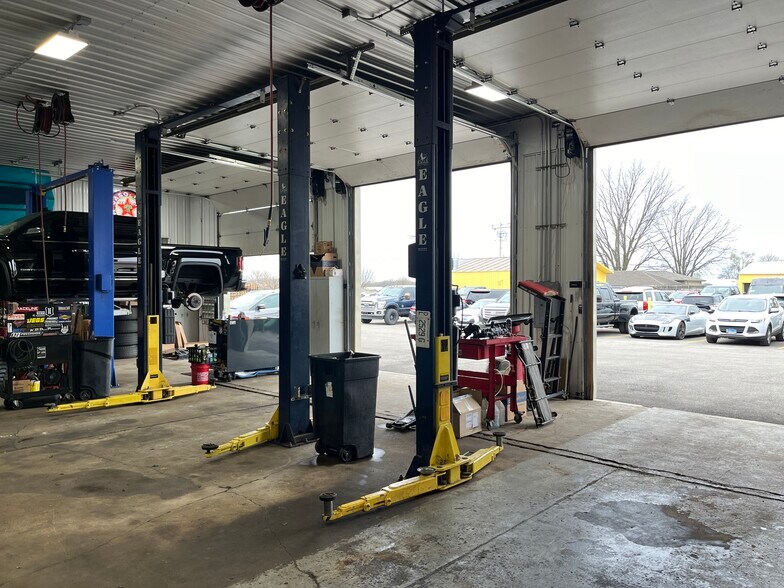 More Photos Of 11 W US Highway 6, Peru Auto Dealership For Sale