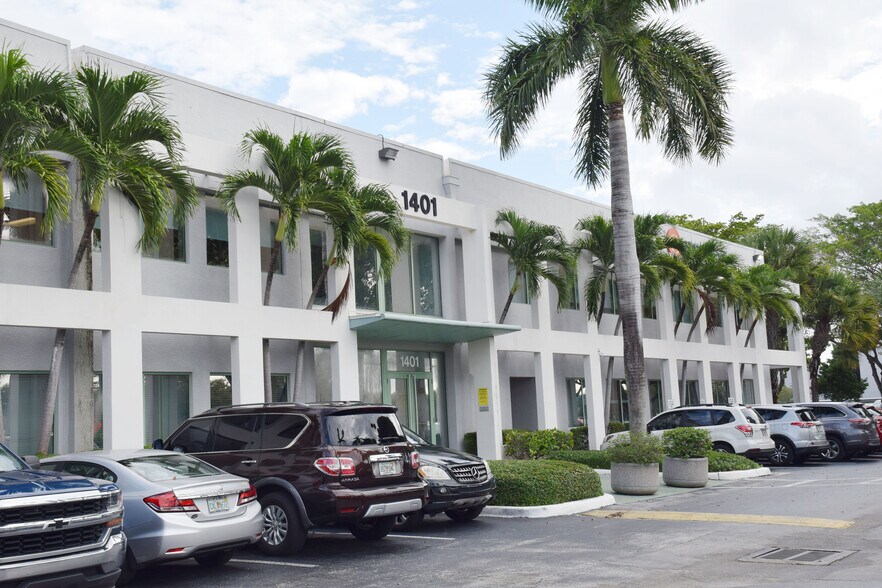More Photos Of 1401 W Cypress Creek Rd, Fort Lauderdale Office For Lease