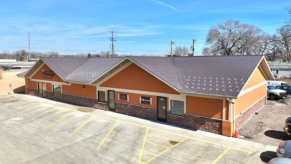 More Photos Of 20 S 32nd Ave S, Saint Cloud Office For Sale