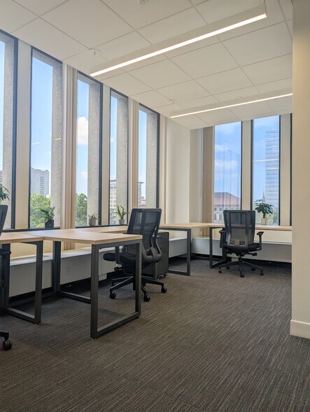 More Photos Of 100 Front St, Worcester Coworking Space