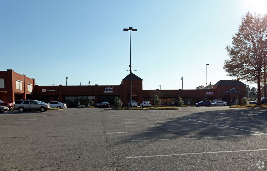 More Photos Of 6743-6813 Winchester Rd, Memphis General Retail For Lease