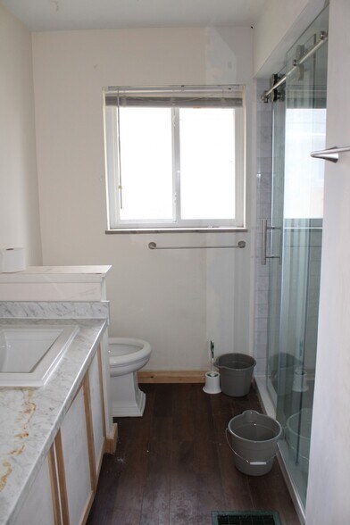 More Photos Of 4934-4936 Solar Dr, Columbus Multifamily For Sale