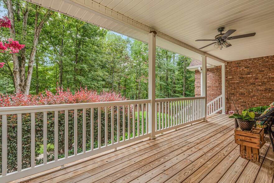 More Photos Of 170 St Gabriel Way, Fayetteville Light Manufacturing For Sale