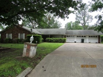 More Photos Of 3535 Chandler Rd, Muskogee Specialty For Sale