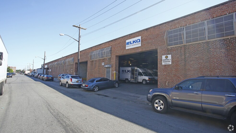 More Photos Of 714 Montauk Ave, Brooklyn Manufacturing For Lease
