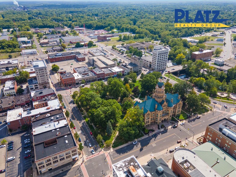 More Photos Of 103 W Market St, Warren Office For Sale