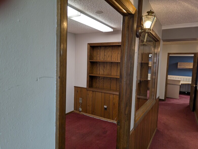 More Photos Of 1025 W Fillmore St, Colorado Springs Office For Lease