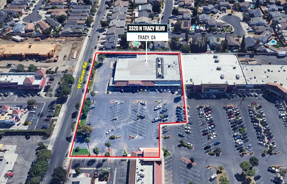More Photos Of 3320 N Tracy Blvd, Tracy Drugstore For Lease