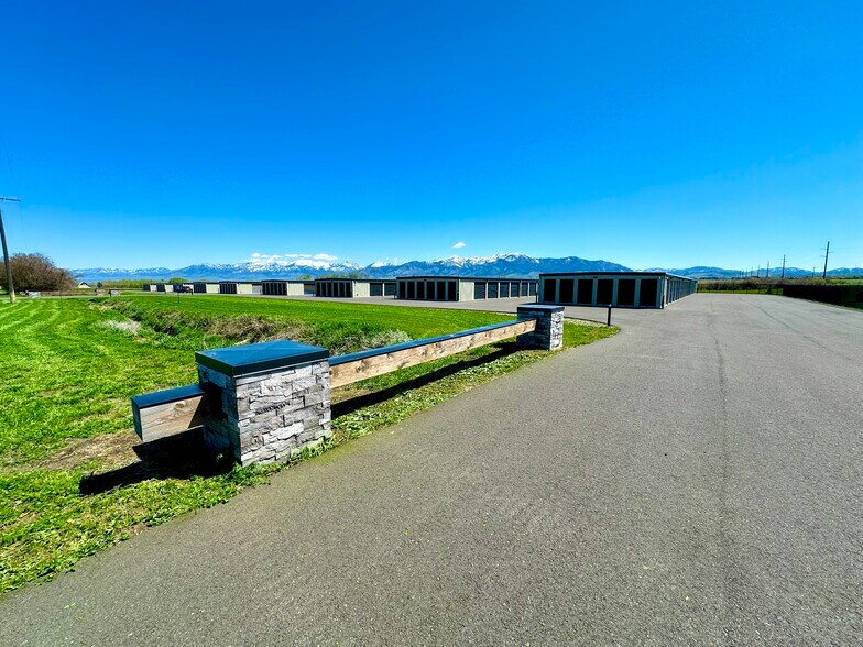 More Photos Of 4200 Love Ln, Bozeman Self Storage For Sale