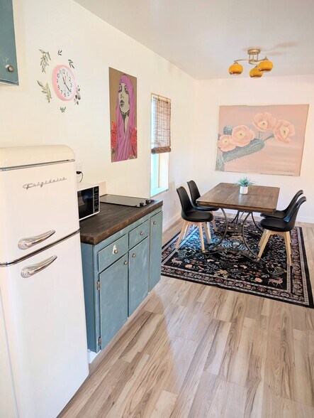 More Photos Of 520 N State St, Hagerman Specialty For Sale