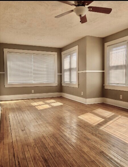 More Photos Of 117 Franklin Pl, South Bend Apartments For Sale