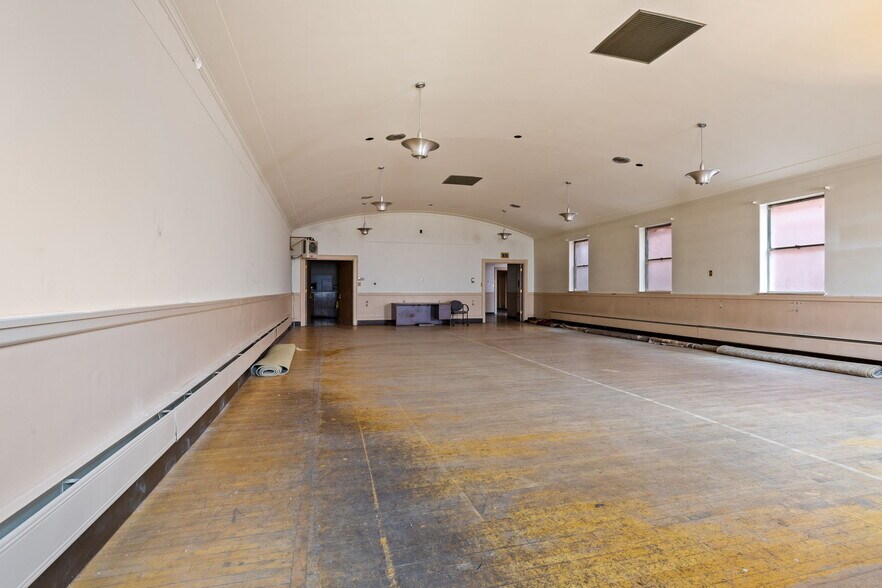 More Photos Of , Colorado Springs Office For Sale