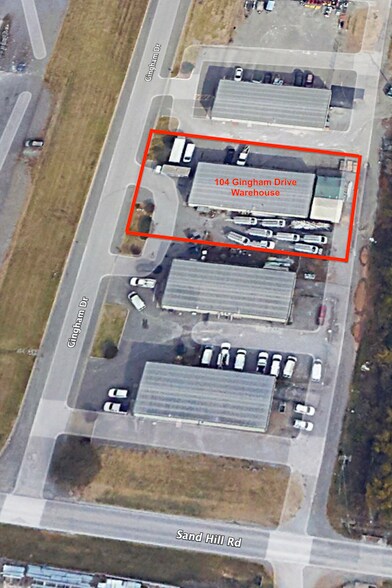 More Photos Of 104 Gingham Dr, La Vergne Warehouse For Lease