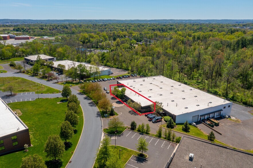 Primary Photo Of 2401 Potshop Ln, East Norriton Township Office For Lease