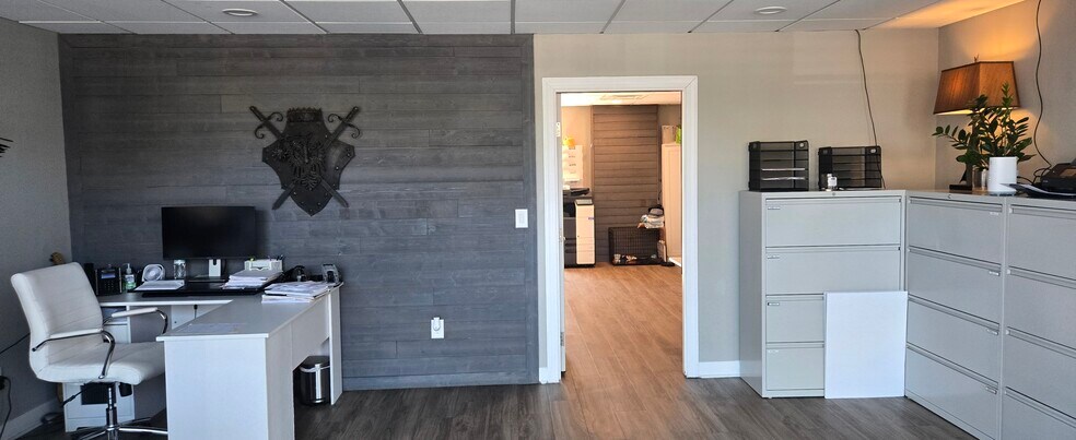 More Photos Of 1411-1451 Market St, Tallahassee Storefront Retail Residential For Sale