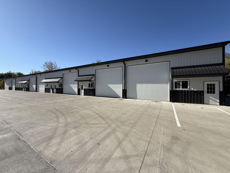 Primary Photo Of 1650 Willow Creek Dr, Iowa City Warehouse For Sale