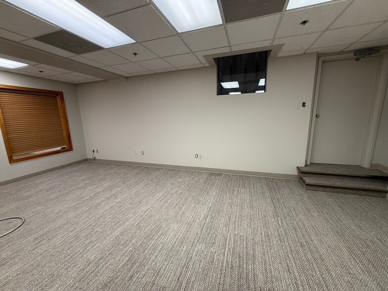 More Photos Of 101 River Dr N, Great Falls Office For Lease