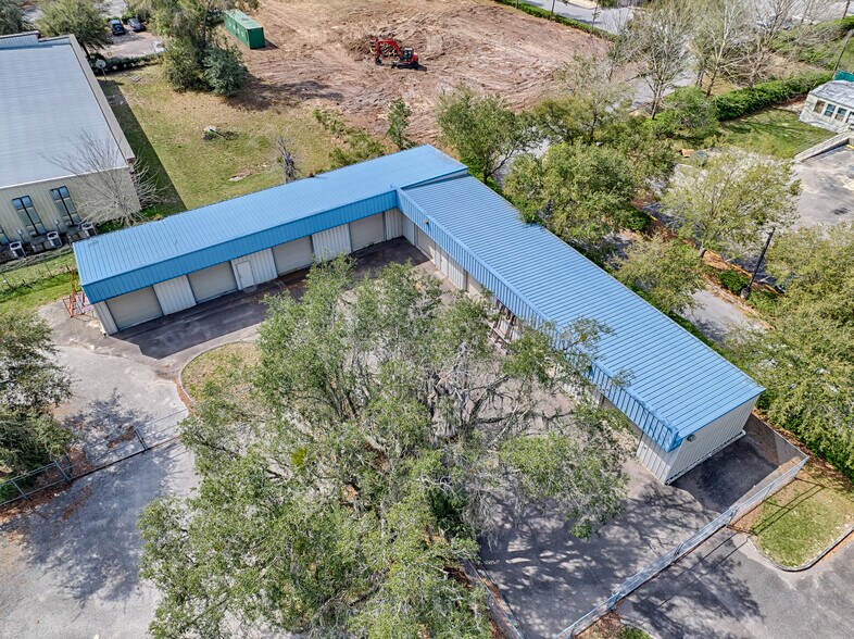 More Photos Of 200 NE Commercial Cir, Keystone Heights Unknown For Lease