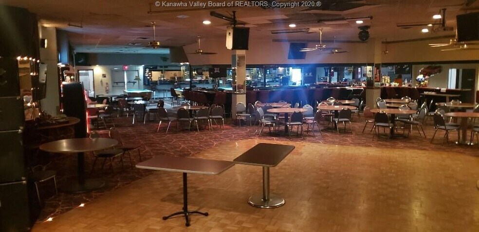 More Photos Of 2805 Kanawha Blvd E, Charleston Office For Lease